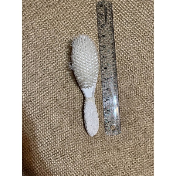 Vintage Hair Brush - Picture 3 of 8
